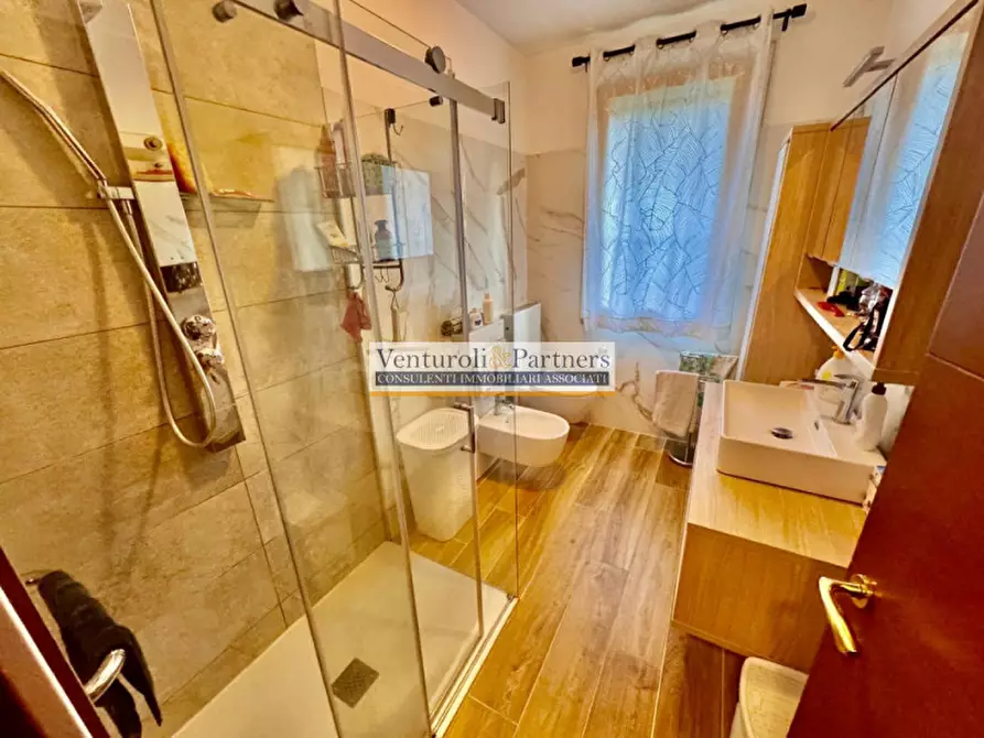 Immagine 10 di Appartamento in vendita  in Via Centenaro a Desenzano Del Garda