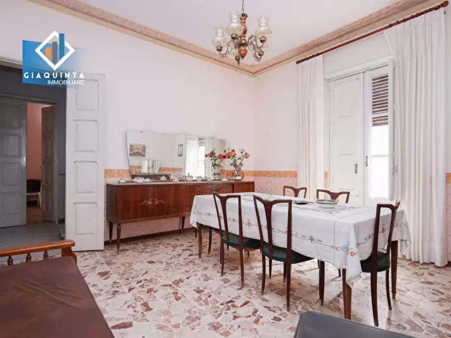 Immagine 2 di Casa indipendente in vendita  in Via Cristoforo Colombo n.05 a Palagonia