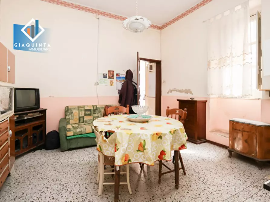 Immagine 7 di Casa indipendente in vendita  in Via Cristoforo Colombo n.05 a Palagonia