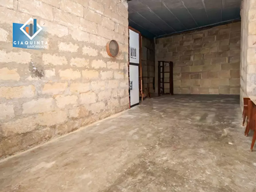 Immagine 23 di Casa indipendente in vendita  in Via Cristoforo Colombo n.05 a Palagonia