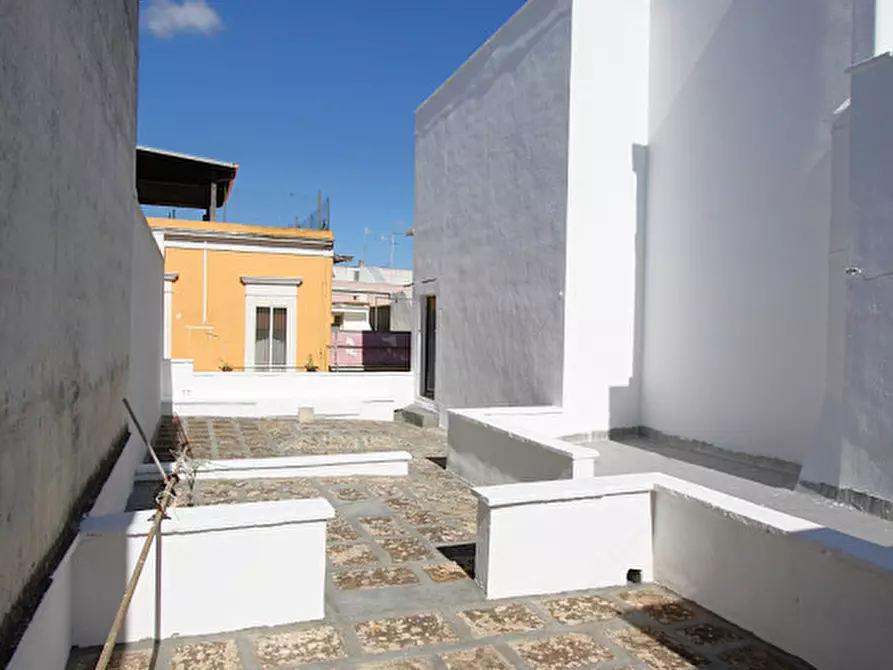 Immagine 30 di Casa indipendente in vendita  in Via Cavour a Parabita