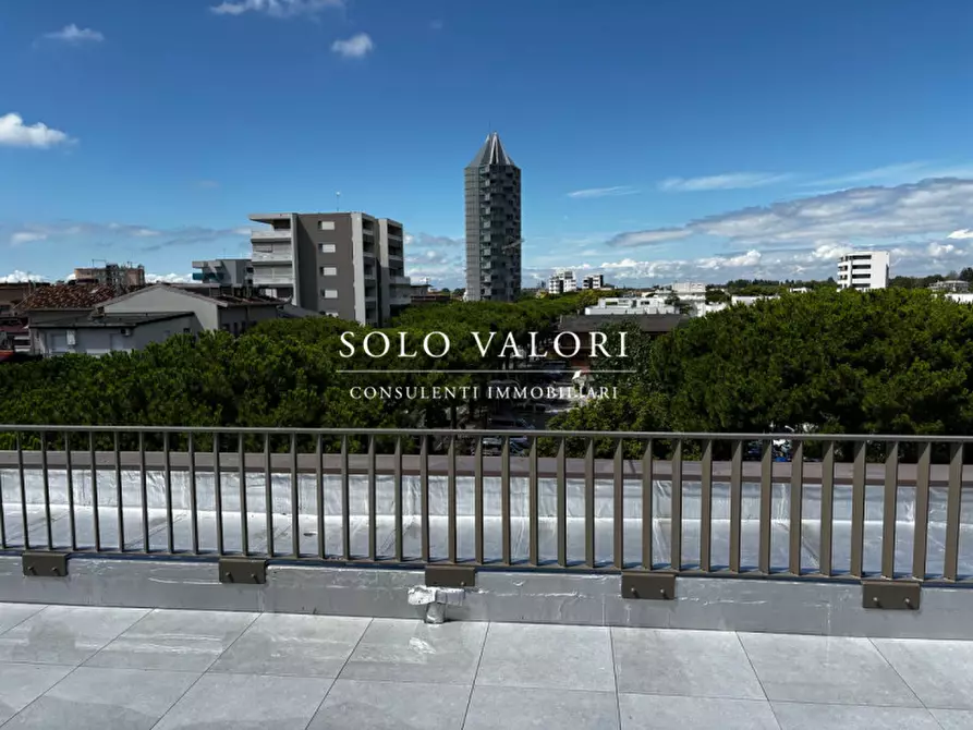 Immagine 26 di Appartamento in vendita  in Piazza Mazzini a Jesolo