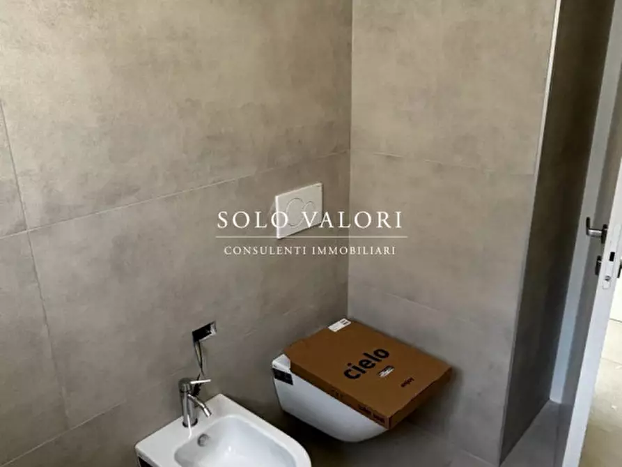 Immagine 35 di Appartamento in vendita  in Piazza Mazzini a Jesolo