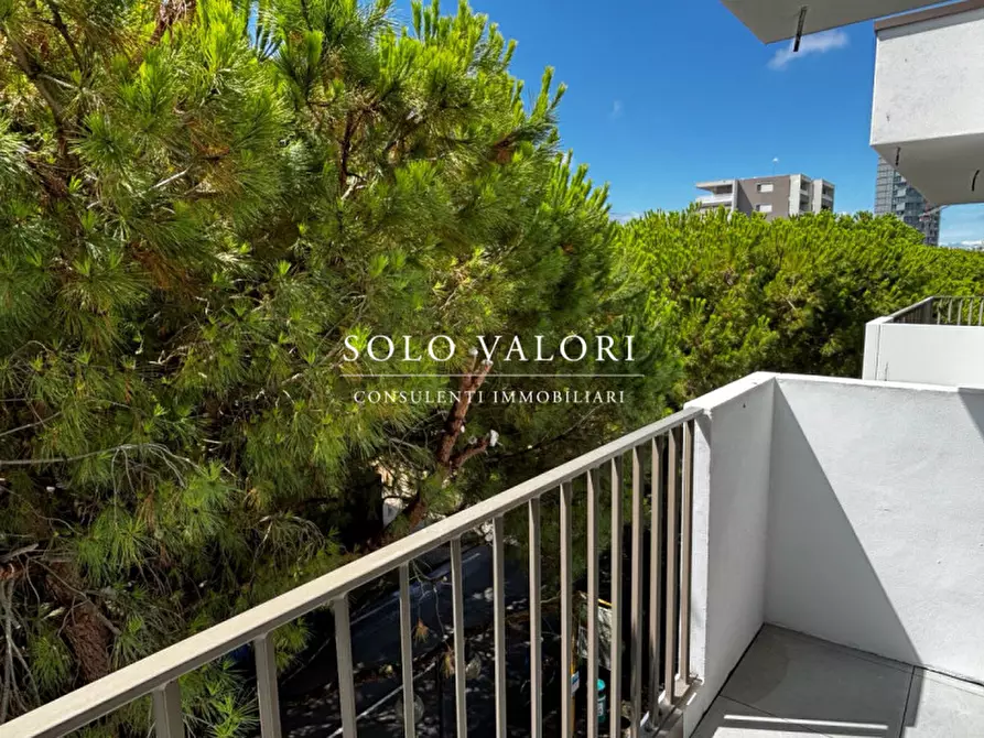 Immagine 40 di Appartamento in vendita  in Piazza Mazzini a Jesolo