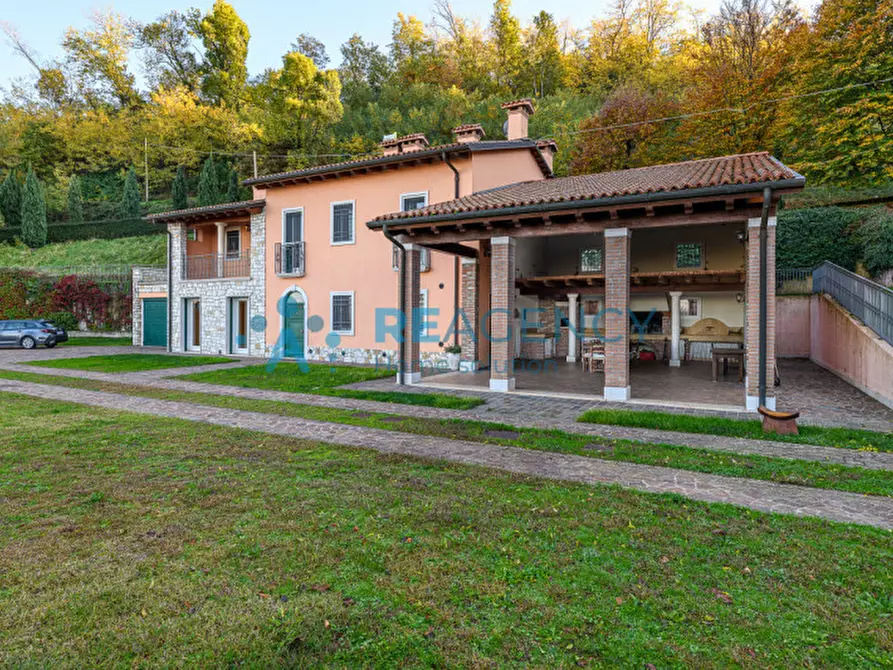 Immagine 16 di Villa in vendita  in Via Calvarina 38 a Arzignano