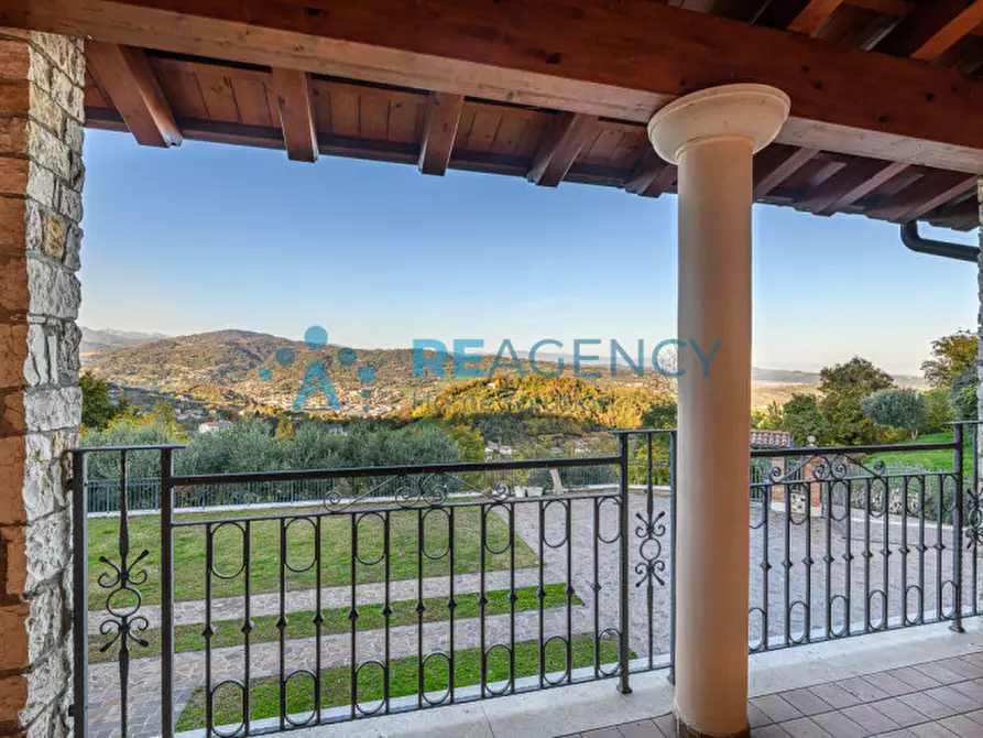 Immagine 21 di Villa in vendita  in Via Calvarina 38 a Arzignano