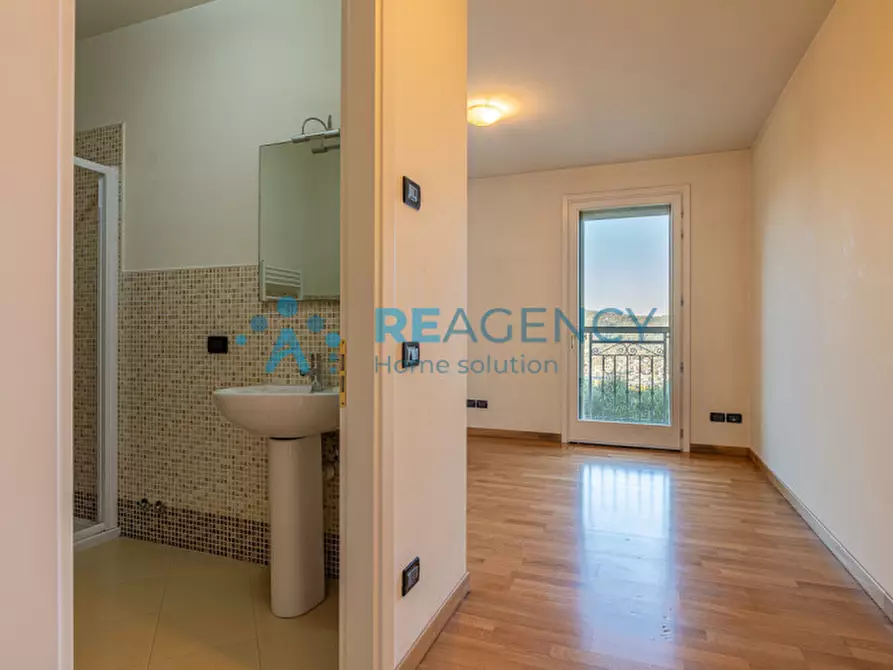 Immagine 33 di Villa in vendita  in Via Calvarina 38 a Arzignano