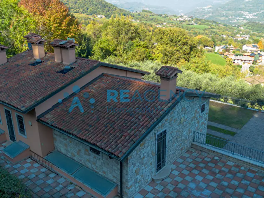 Immagine 45 di Villa in vendita  in Via Calvarina 38 a Arzignano