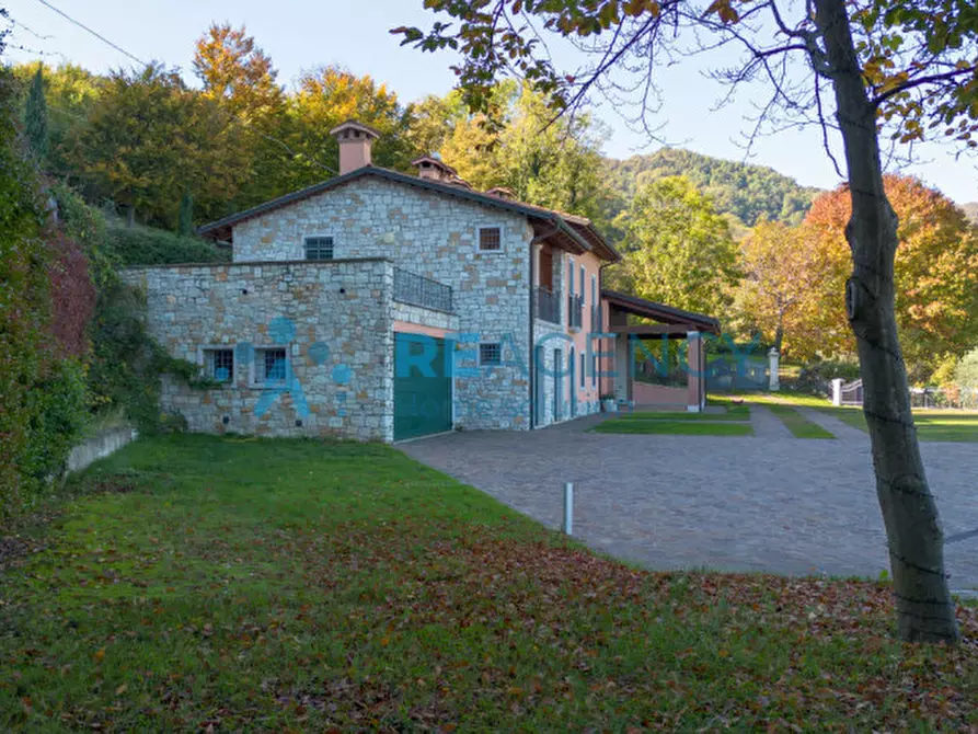 Immagine 50 di Villa in vendita  in Via Calvarina 38 a Arzignano