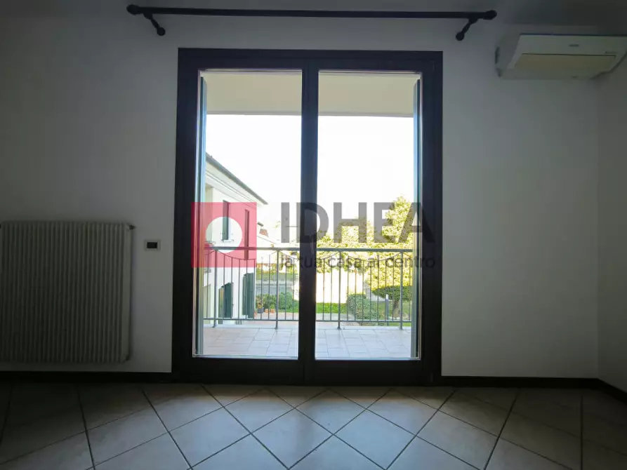 Immagine 9 di Appartamento in vendita  in Via Fratelli Bandiera a Silea