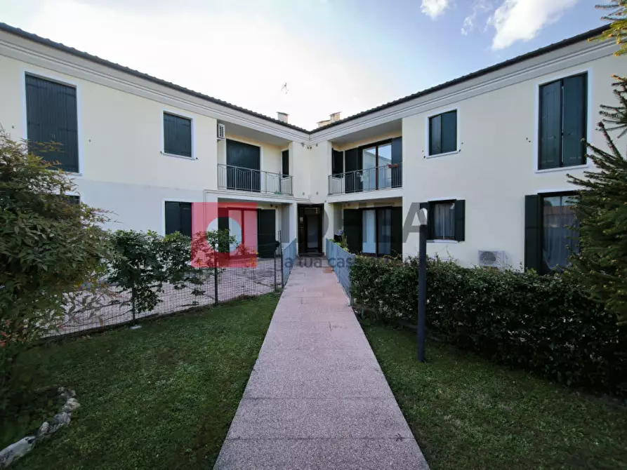 Immagine 22 di Appartamento in vendita  in Via Fratelli Bandiera a Silea