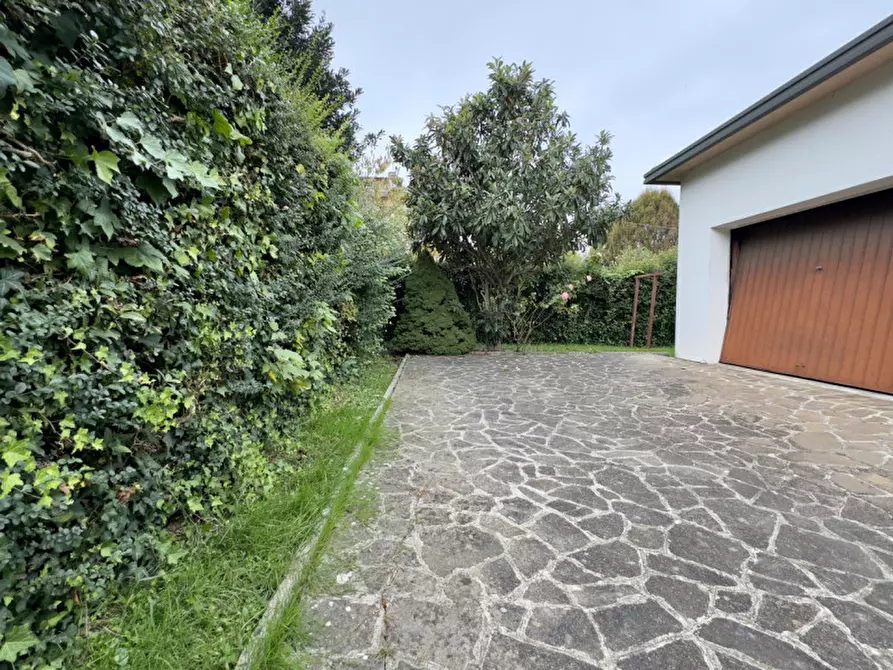 Immagine 25 di Casa indipendente in vendita  in Via Damiano Chiesa a Selvazzano Dentro