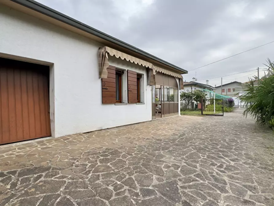 Immagine 26 di Casa indipendente in vendita  in Via Damiano Chiesa a Selvazzano Dentro