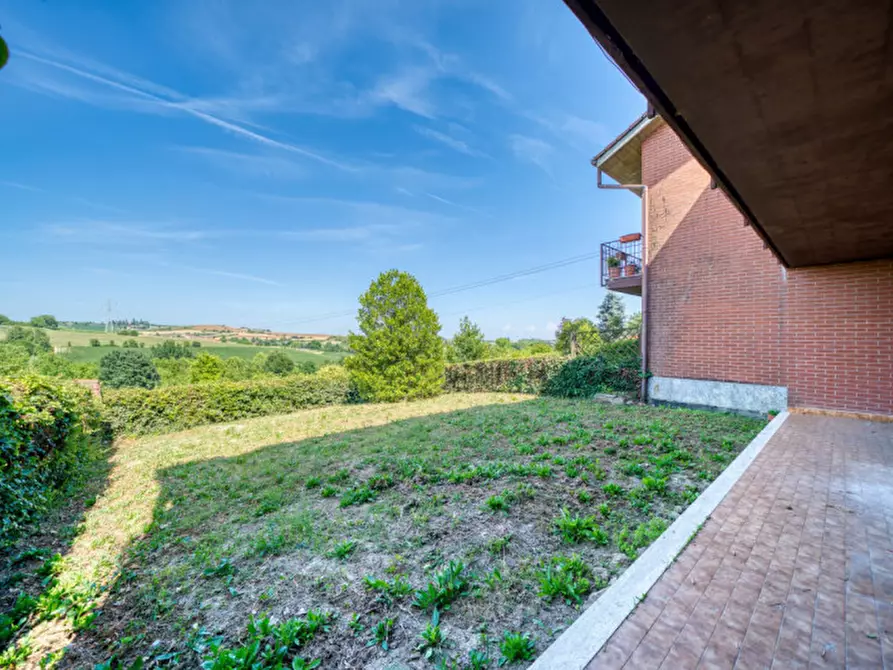 Immagine 3 di Appartamento in vendita  in Via Tetto Nuovo a Pino Torinese