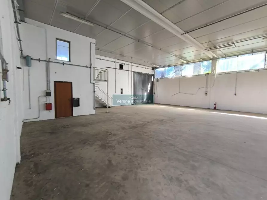 Immagine 9 di Capannone industriale in affitto  in Isola Rizza Via Merle a Isola Rizza