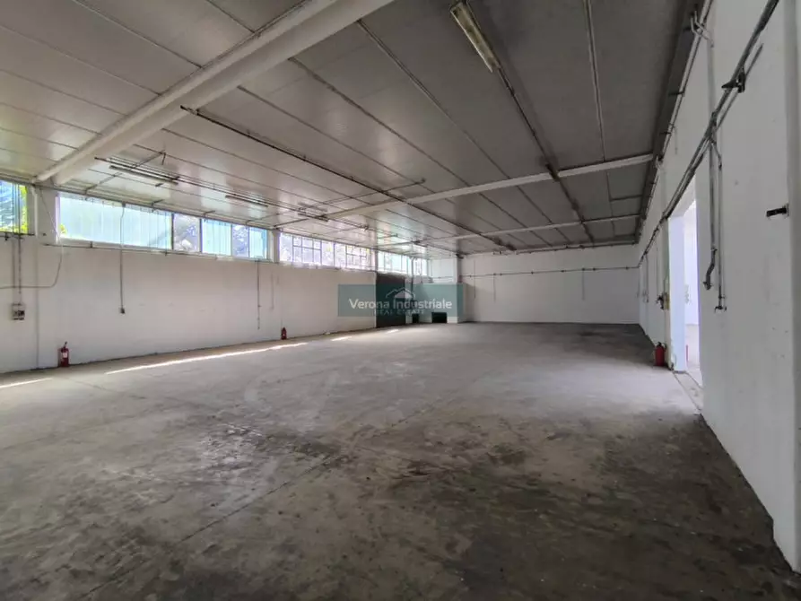 Immagine 4 di Capannone industriale in affitto  in Isola Rizza a Isola Rizza