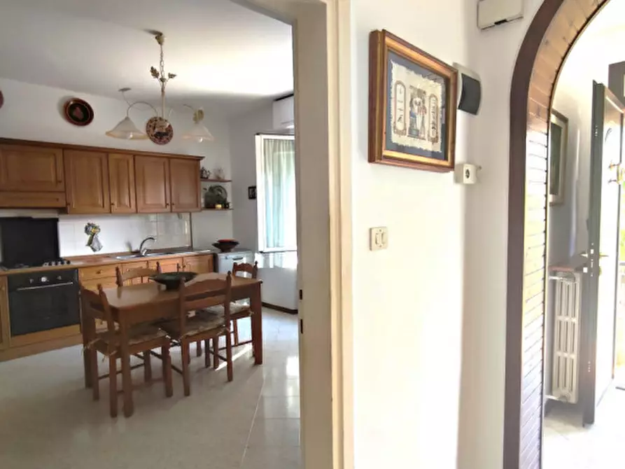 Immagine 9 di Casa bifamiliare in vendita  in Strada di Mazzelvetta a Terni