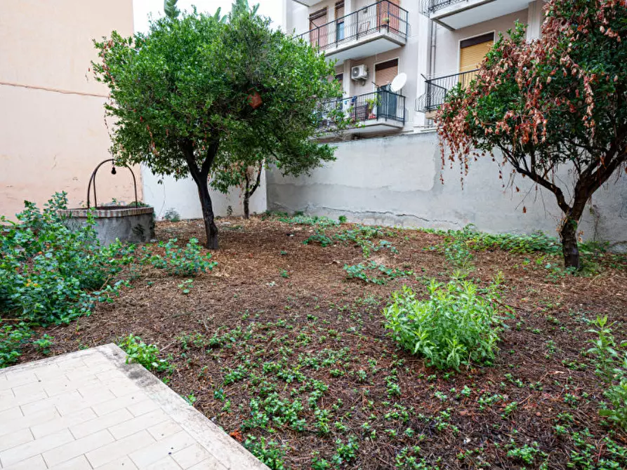 Immagine 1 di Appartamento in vendita  in Vico Generale Stefano Zirilli,33 a Milazzo