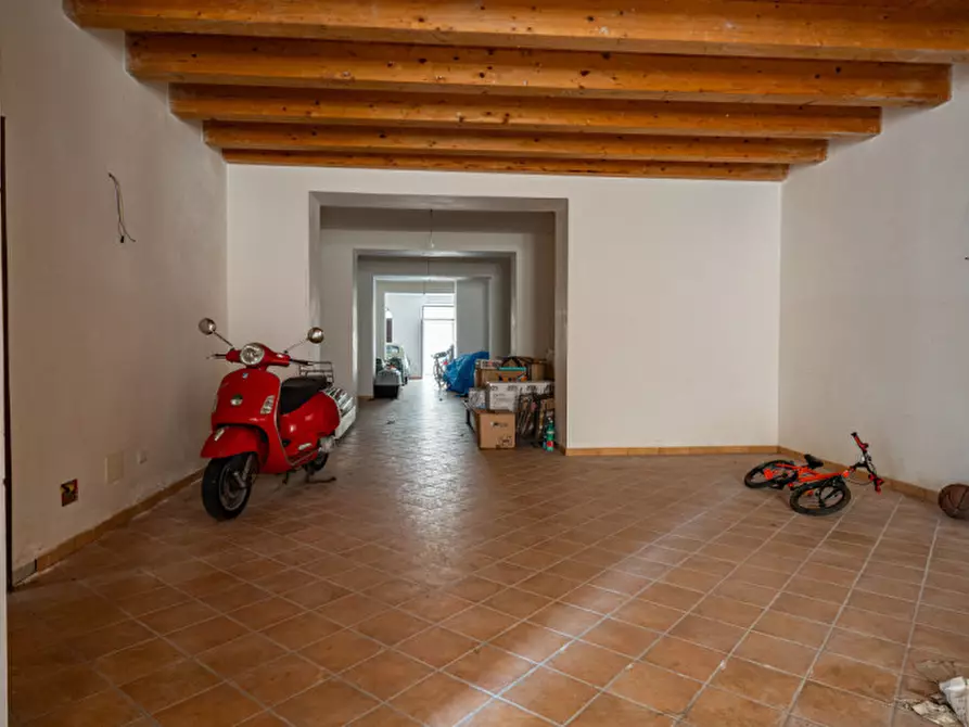 Immagine 2 di Appartamento in vendita  in Vico Generale Stefano Zirilli,33 a Milazzo