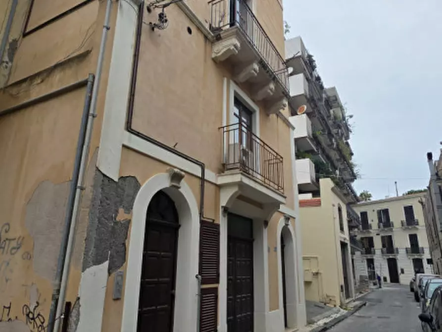 Immagine 12 di Appartamento in vendita  in Vico Generale Stefano Zirilli,33 a Milazzo