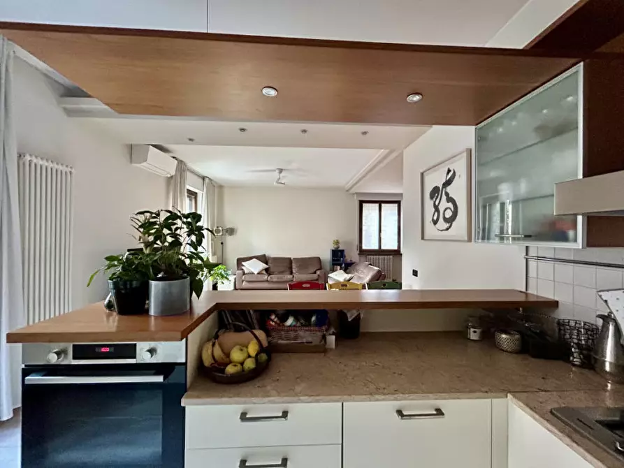 Immagine 13 di Appartamento in vendita  in Via Sergio Failoni 7 a Verona