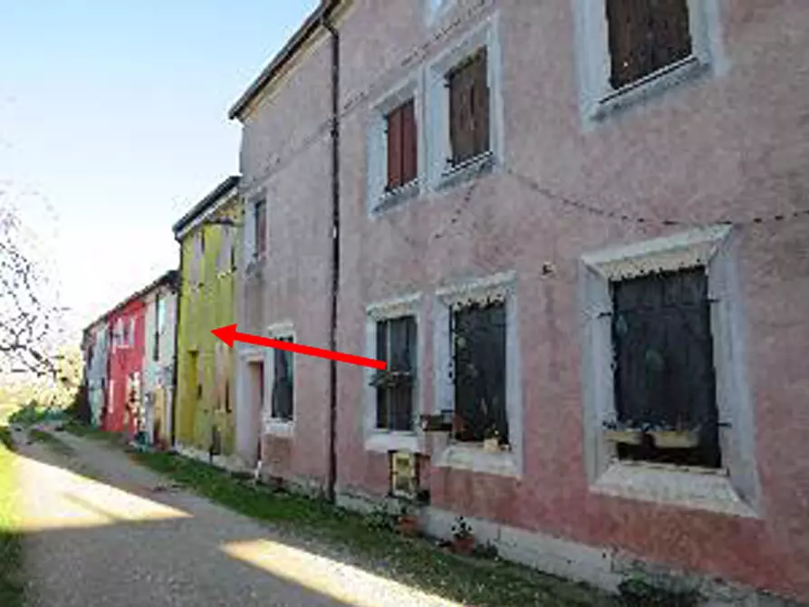 Immagine 1 di Appartamento in vendita  in Corso Cesare Battisti 229 a Sanguinetto