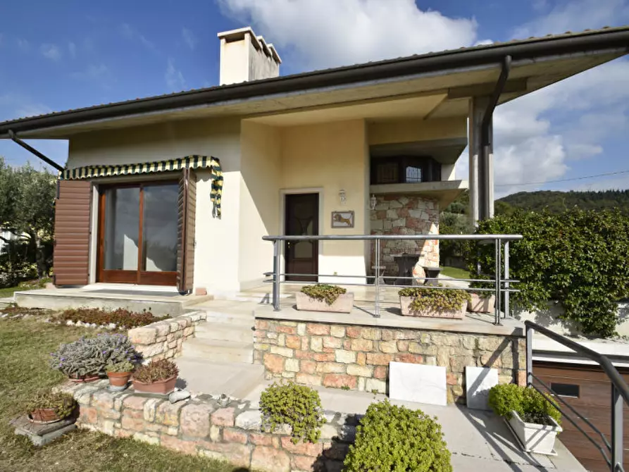 Immagine 8 di Villa in vendita  in via case sparse conca d'oro a Sant'ambrogio Di Valpolicella