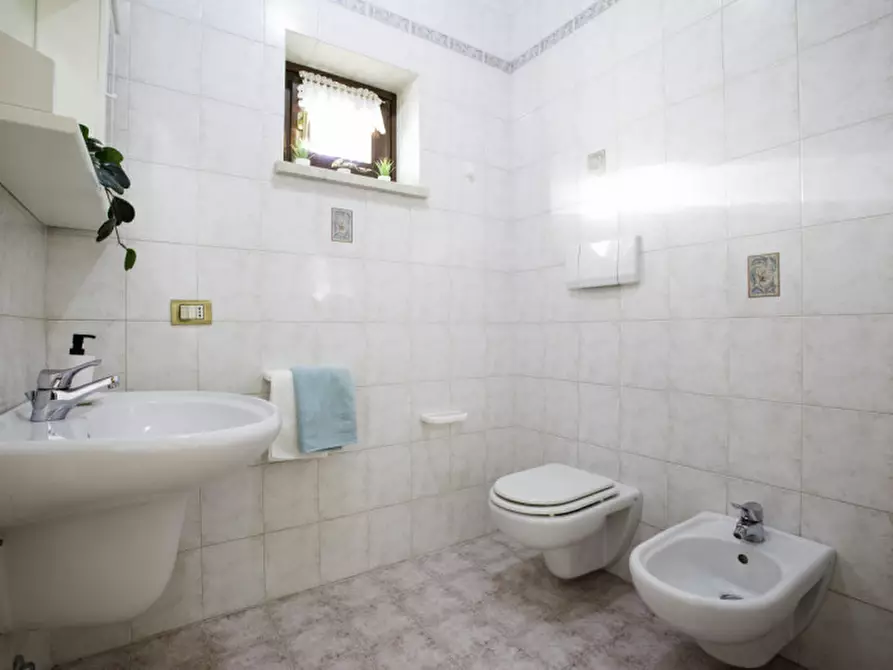 Immagine 24 di Villa in vendita  in via case sparse conca d'oro a Sant'ambrogio Di Valpolicella