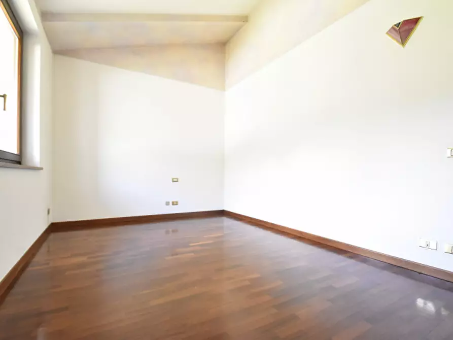 Immagine 30 di Villa in vendita  in via case sparse conca d'oro a Sant'ambrogio Di Valpolicella