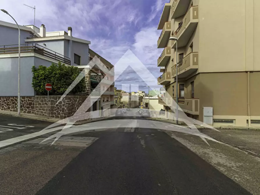 Immagine 4 di Appartamento in vendita  in Via Sebastiano Satta, 2 a Porto Torres