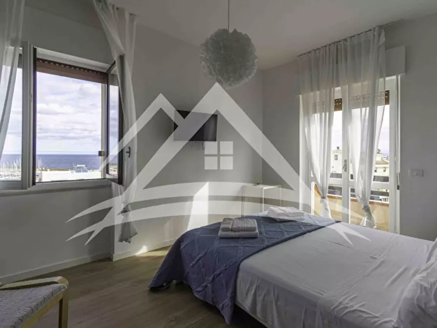 Immagine 17 di Appartamento in vendita  in Via Sebastiano Satta, 2 a Porto Torres