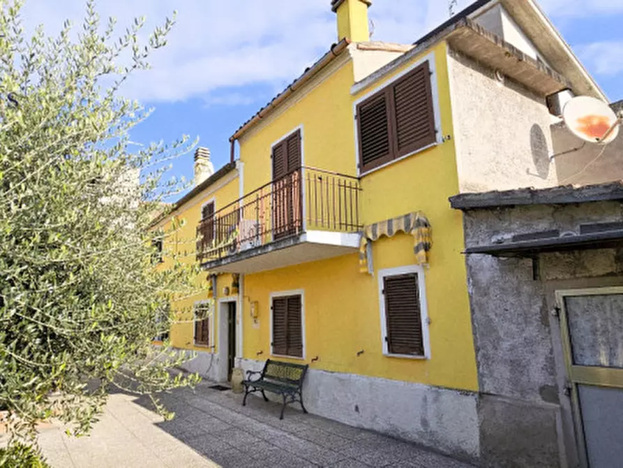 Immagine 31 di Casa indipendente in vendita  a Fano