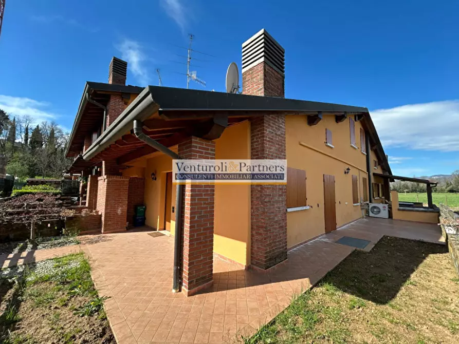 Immagine 1 di Villetta a schiera in vendita  in Viale Libertà a Bedizzole