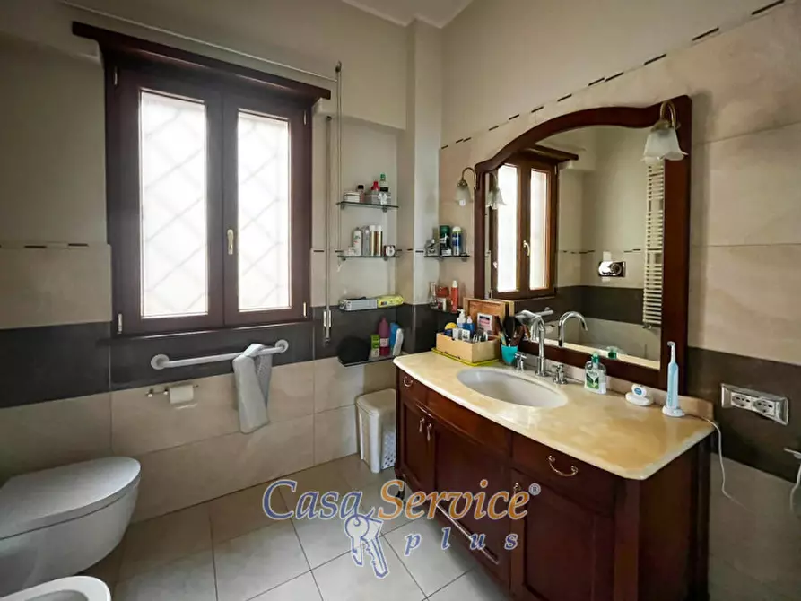 Immagine 10 di Casa indipendente in vendita  in Via Vignola a Monte Porzio Catone