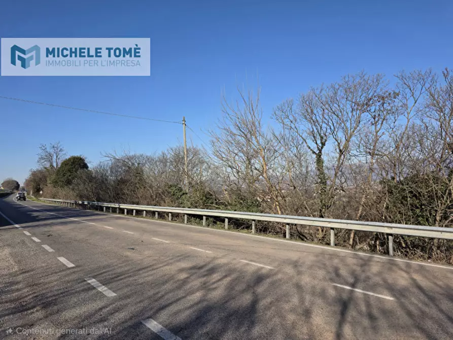 Immagine 4 di Terreno in vendita  in Via Verona a Bussolengo