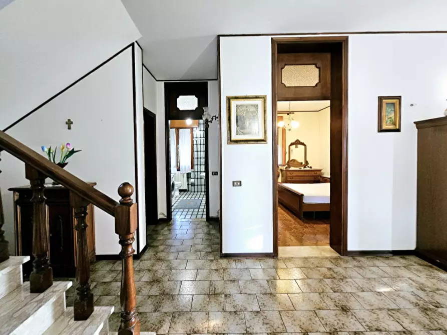 Immagine 5 di Casa indipendente in vendita  in via arzarini a Villa Estense