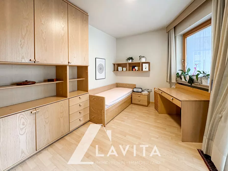 Immagine 22 di Appartamento in vendita  in Meinhardstraße - Via Mainardo a Merano .Meran.
