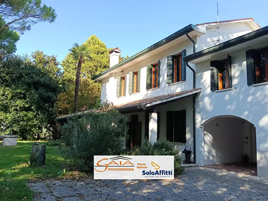 Immagine 2 di Villa in vendita  a Camponogara