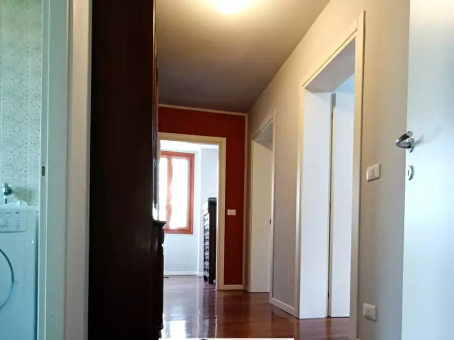 Immagine 25 di Villa in vendita  a Camponogara