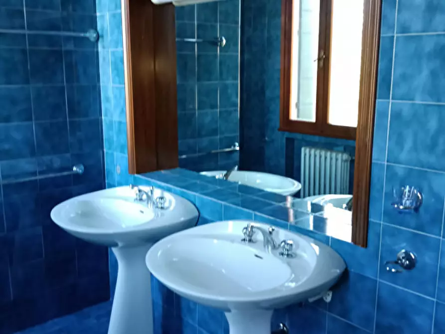 Immagine 32 di Villa in vendita  a Camponogara