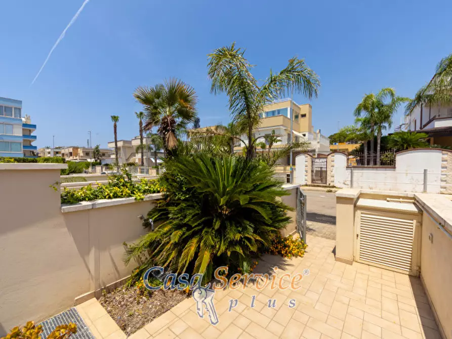 Immagine 8 di Casa indipendente in vendita  in Vico Arrigo Boito a Gallipoli