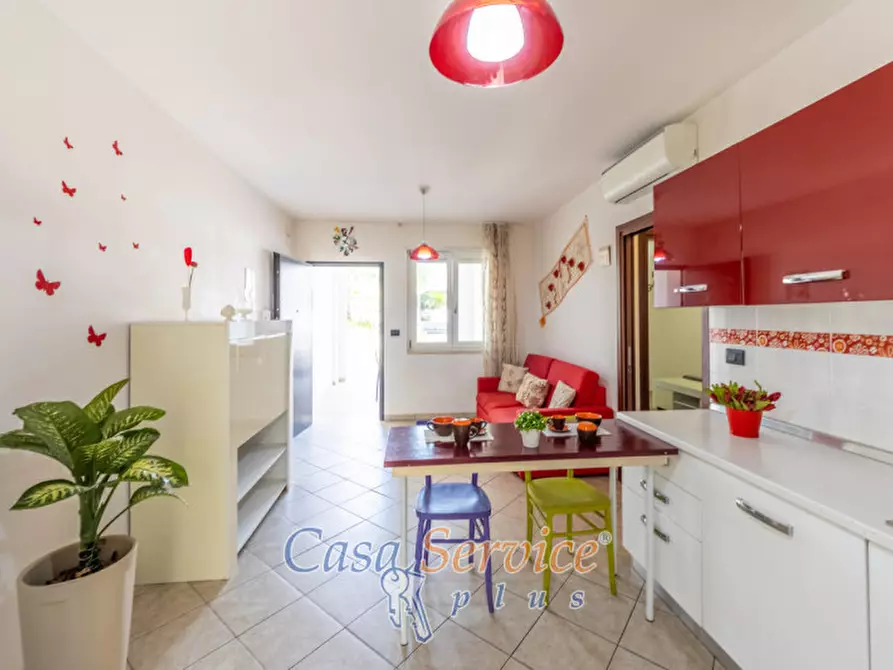 Immagine 28 di Casa indipendente in vendita  in Vico Arrigo Boito a Gallipoli