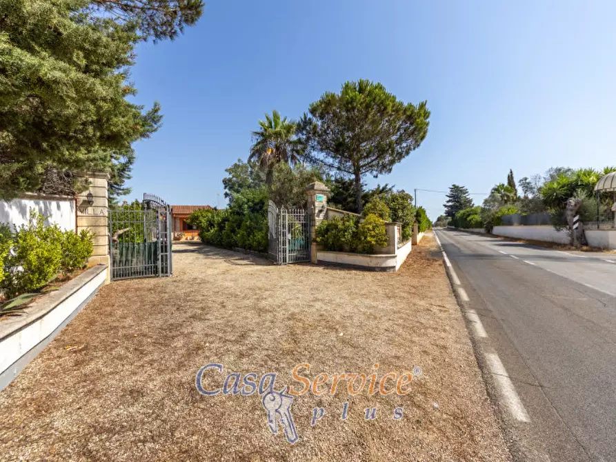 Immagine 1 di Villa in vendita  in Strada Comunale Tuglie a Neviano