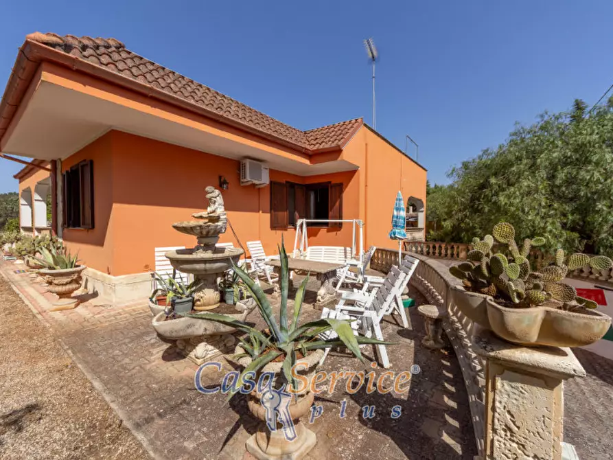 Immagine 4 di Villa in vendita  in Strada Comunale Tuglie a Neviano