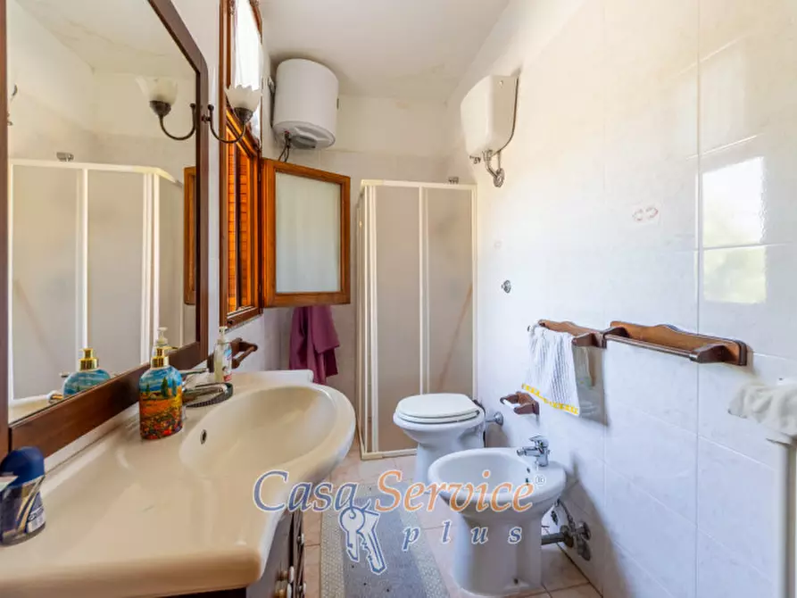 Immagine 28 di Villa in vendita  in Strada Comunale Tuglie a Neviano