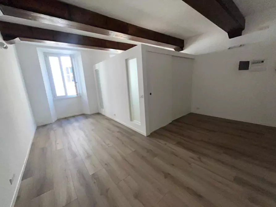 Immagine 1 di Appartamento in vendita  in Via Francesco Crispi a Roma