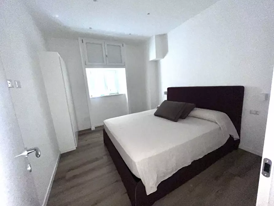Immagine 14 di Appartamento in vendita  in Via Francesco Crispi a Roma