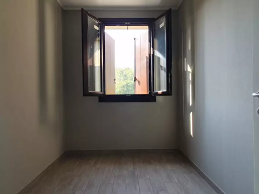 Immagine 26 di Villetta a schiera in vendita  in VIA VILLANOVA a San Felice Sul Panaro