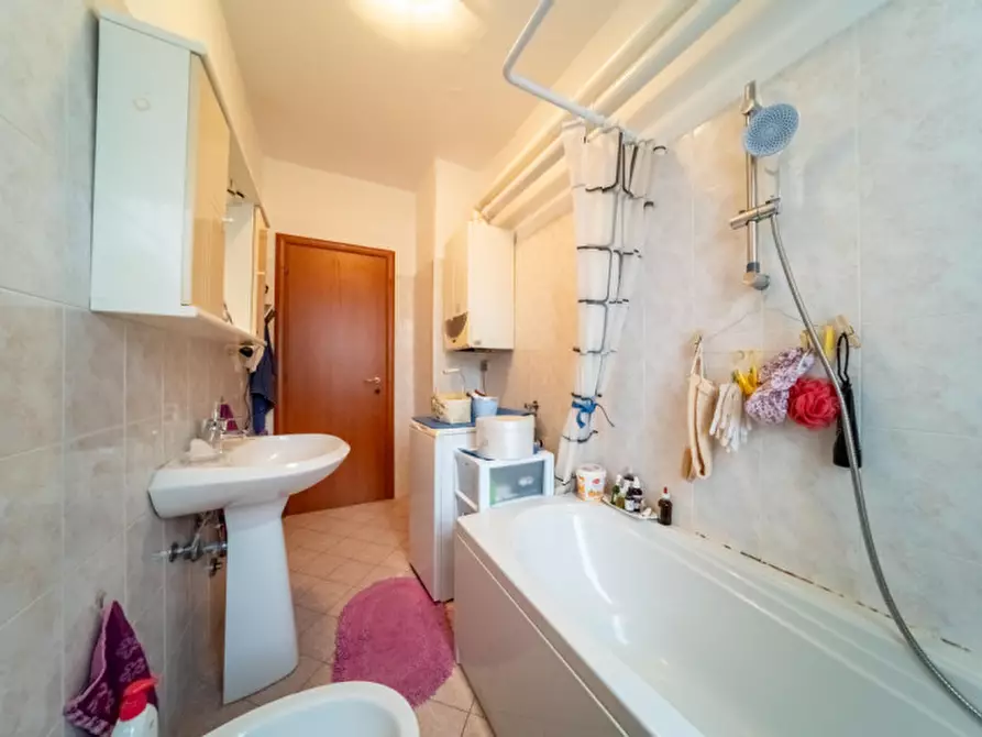 Immagine 18 di Appartamento in affitto  in Via Mario Malvisi a Parma