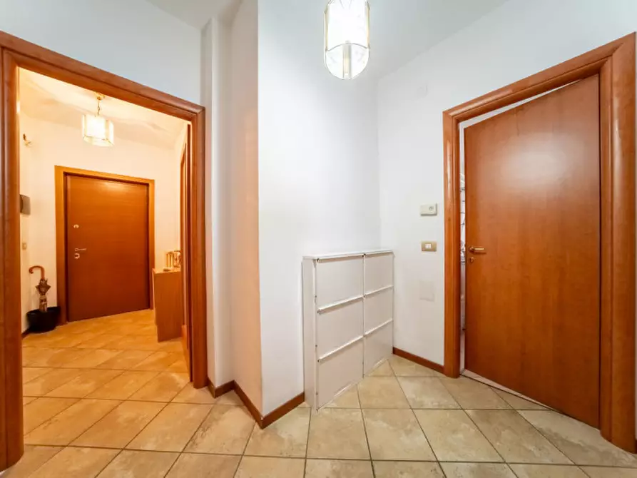 Immagine 19 di Appartamento in affitto  in Via Mario Malvisi a Parma